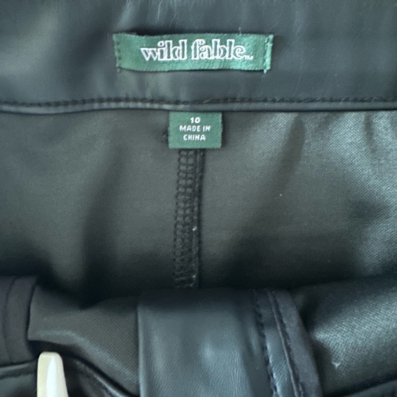 Women’s Faux Leather Skirt - Picture 2 of 4